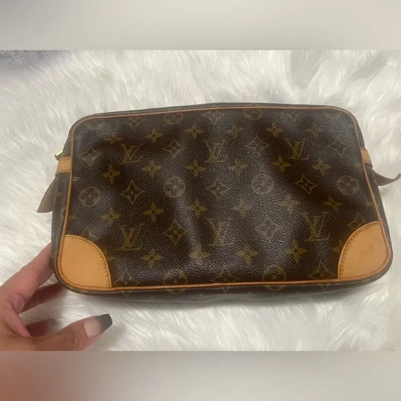 LV MARLY 28 - Picture 5 of 8